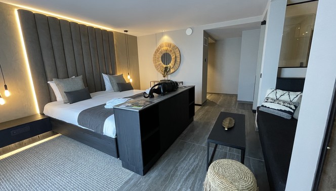 Safari Suite